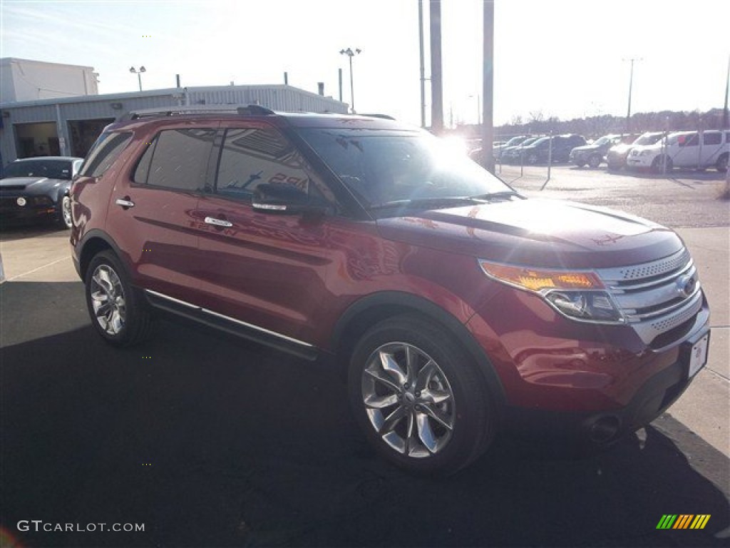 2013 Explorer XLT - Ruby Red Metallic / Medium Light Stone photo #9