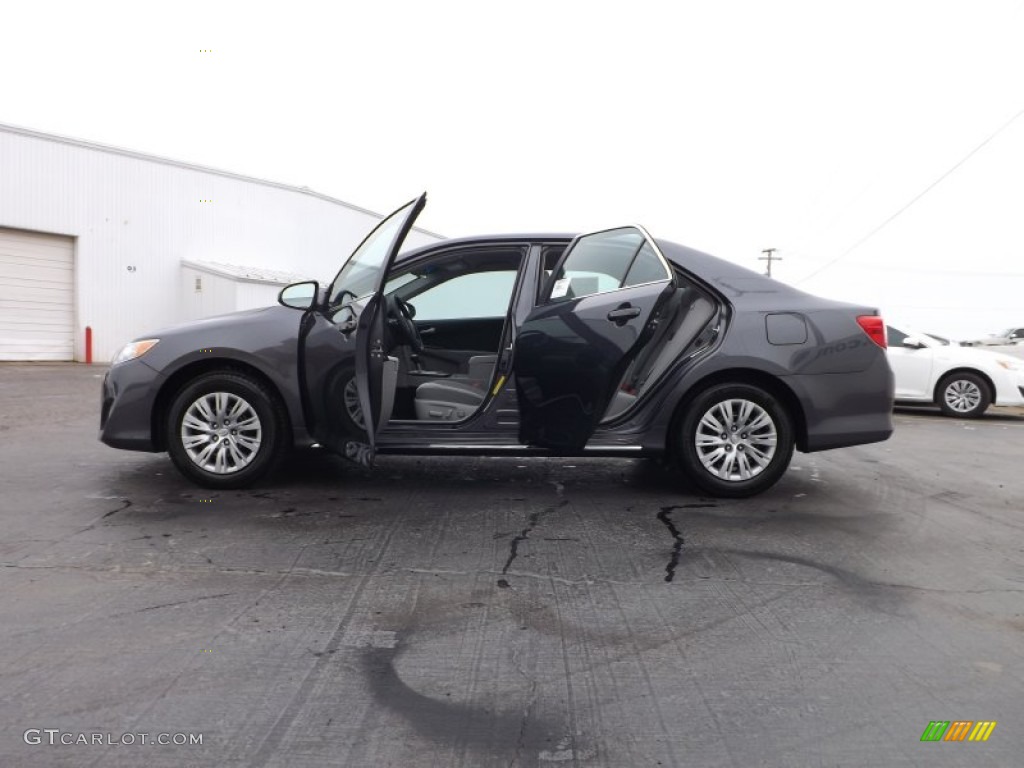 2013 Camry LE - Magnetic Gray Metallic / Ash photo #6