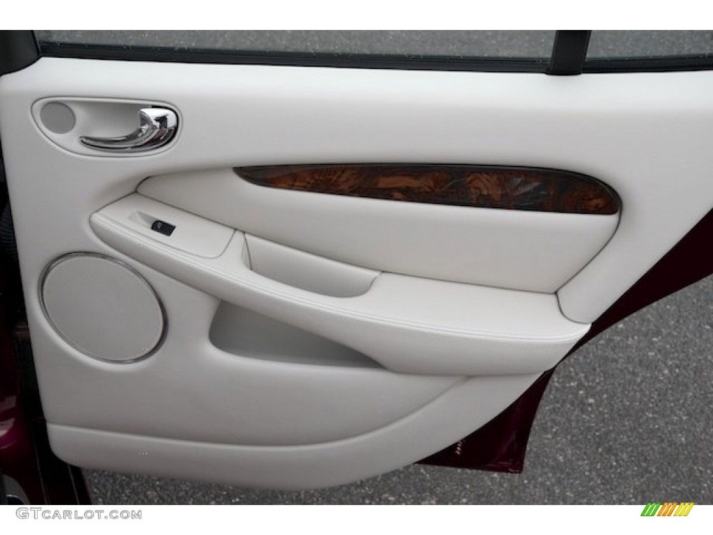 2005 Jaguar X-Type 3.0 Ivory Door Panel Photo #77049621