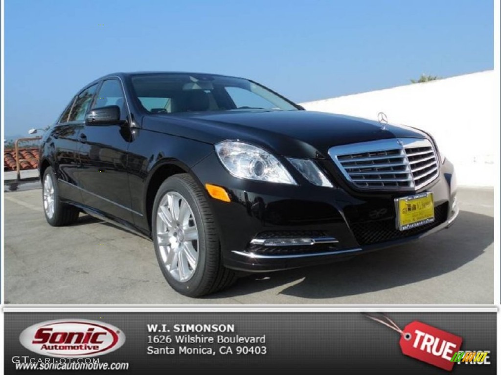 2013 E 350 BlueTEC Sedan - Black / Black photo #1