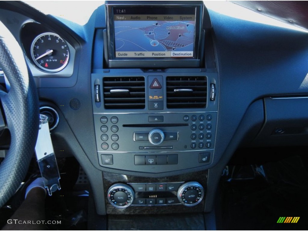2010 Mercedes-Benz C 63 AMG Controls Photo #77050342