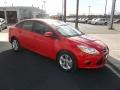 2013 Race Red Ford Focus SE Sedan  photo #10