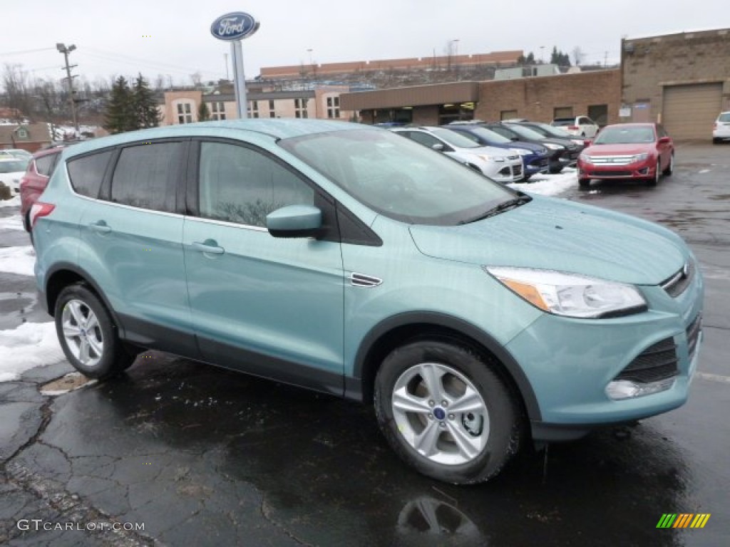 2013 Escape SE 1.6L EcoBoost 4WD - Frosted Glass Metallic / Charcoal Black photo #1