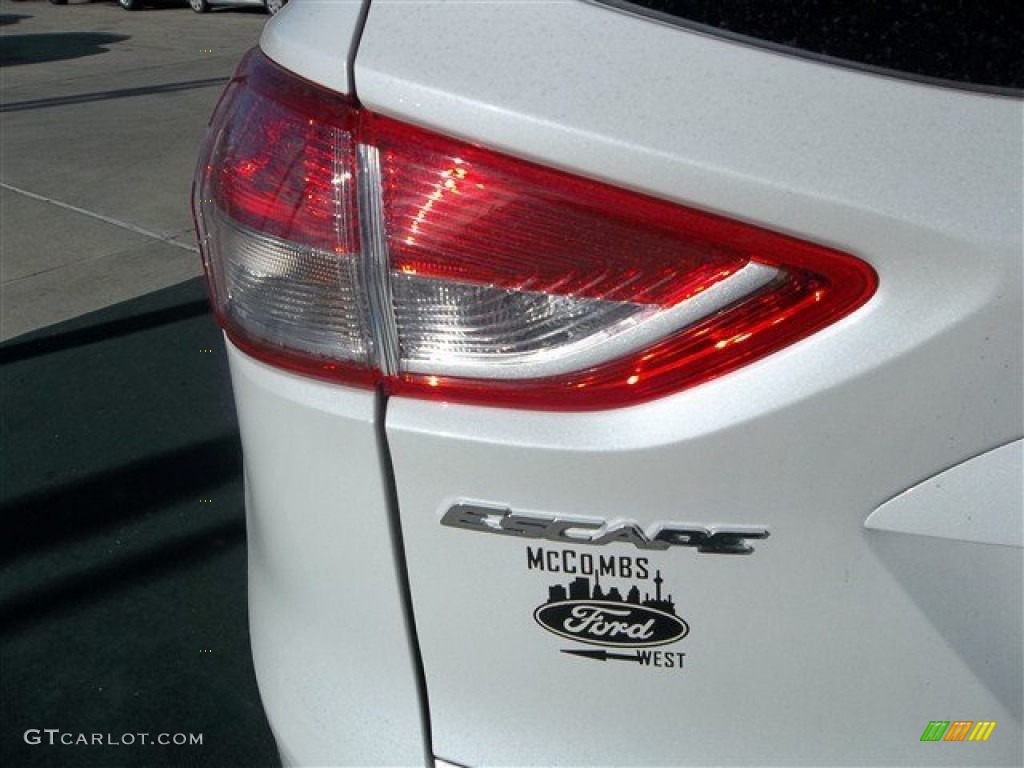 2013 Escape SE 1.6L EcoBoost - White Platinum Metallic Tri-Coat / Medium Light Stone photo #6