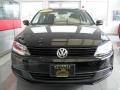 Black - Jetta SE Sedan Photo No. 4