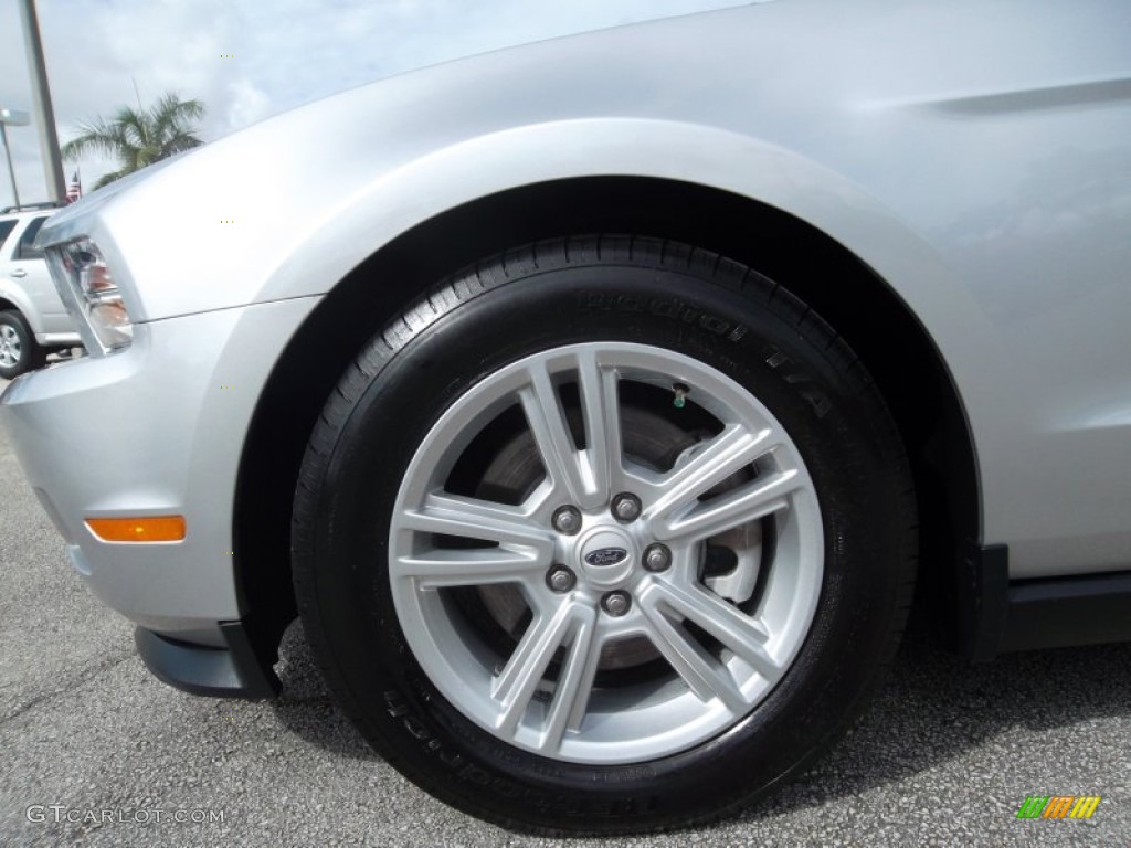 2011 Mustang V6 Convertible - Ingot Silver Metallic / Charcoal Black photo #11