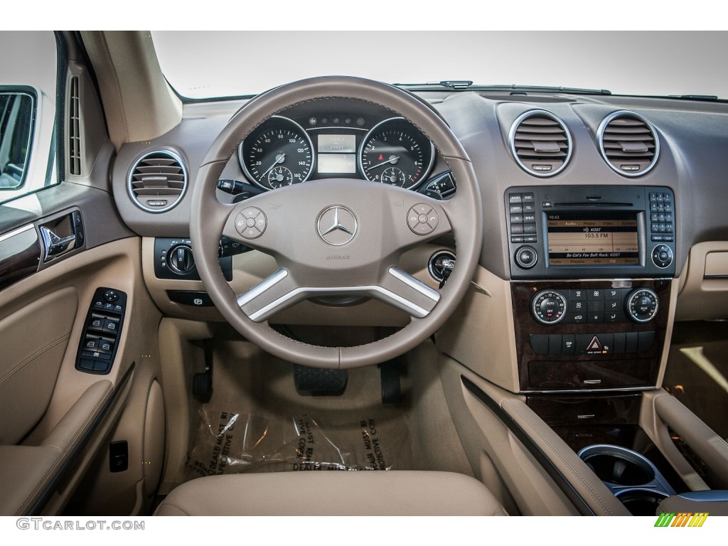 2010 Mercedes-Benz ML 350 Cashmere Dashboard Photo #77057995