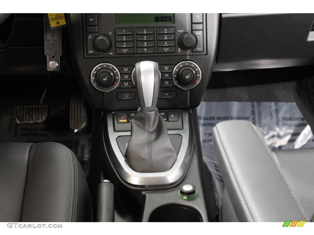 2012 Land Rover LR2 3.2 Controls Photo #77058511