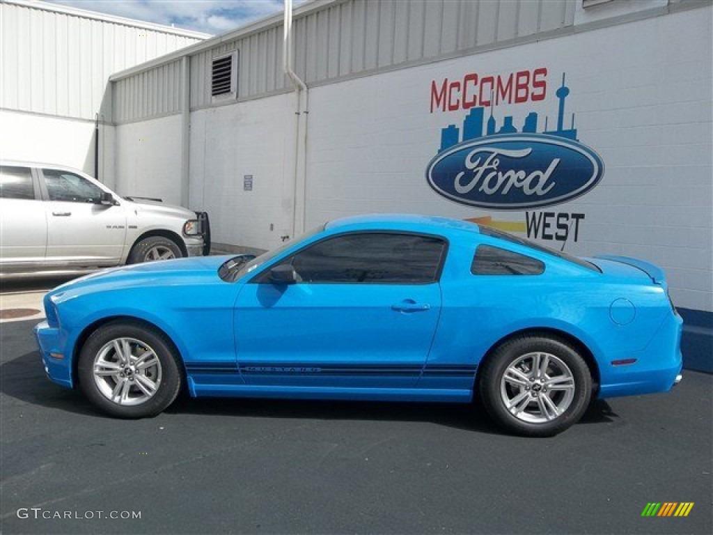 2013 Mustang V6 Coupe - Grabber Blue / Charcoal Black photo #3