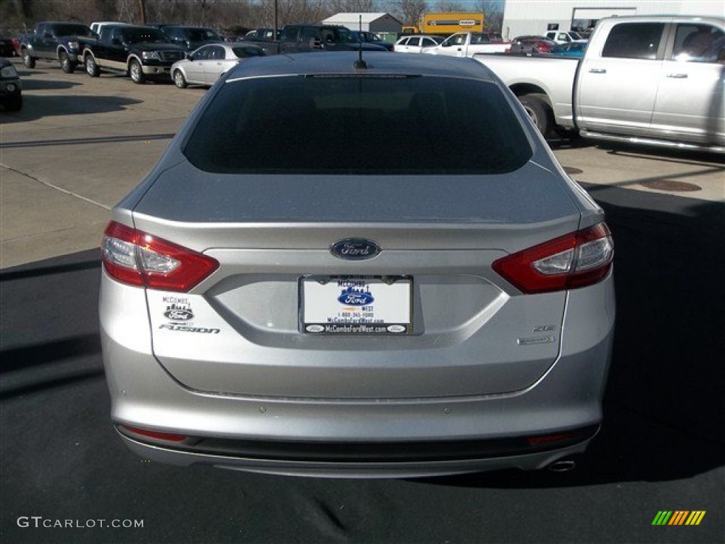 2013 Fusion SE 1.6 EcoBoost - Ingot Silver Metallic / Charcoal Black photo #5