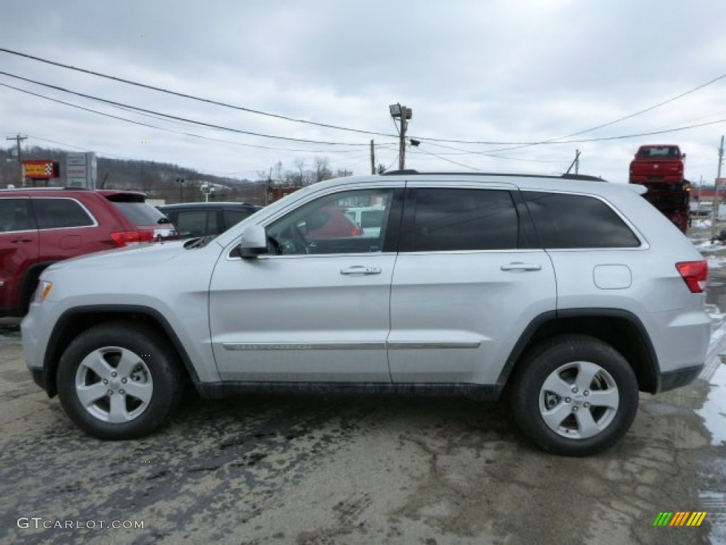 2013 Grand Cherokee Laredo 4x4 - Bright Silver Metallic / Black photo #2