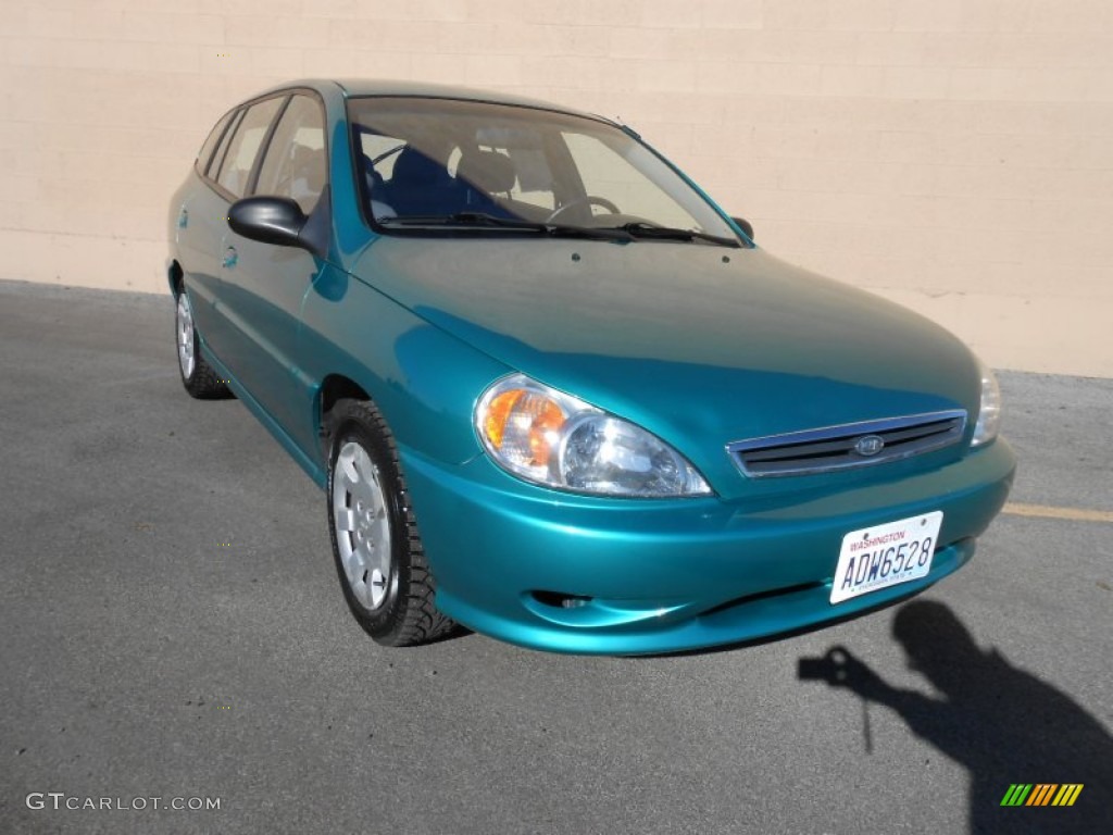 2002 Rio Cinco Hatchback - Emerald Green / Beige photo #2