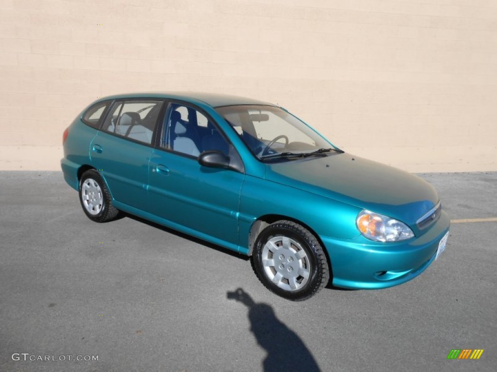 2002 Rio Cinco Hatchback - Emerald Green / Beige photo #5