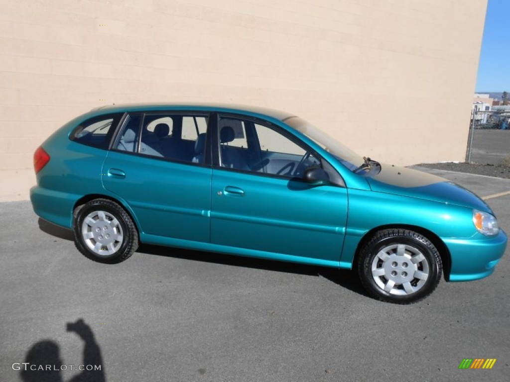 2002 Rio Cinco Hatchback - Emerald Green / Beige photo #8