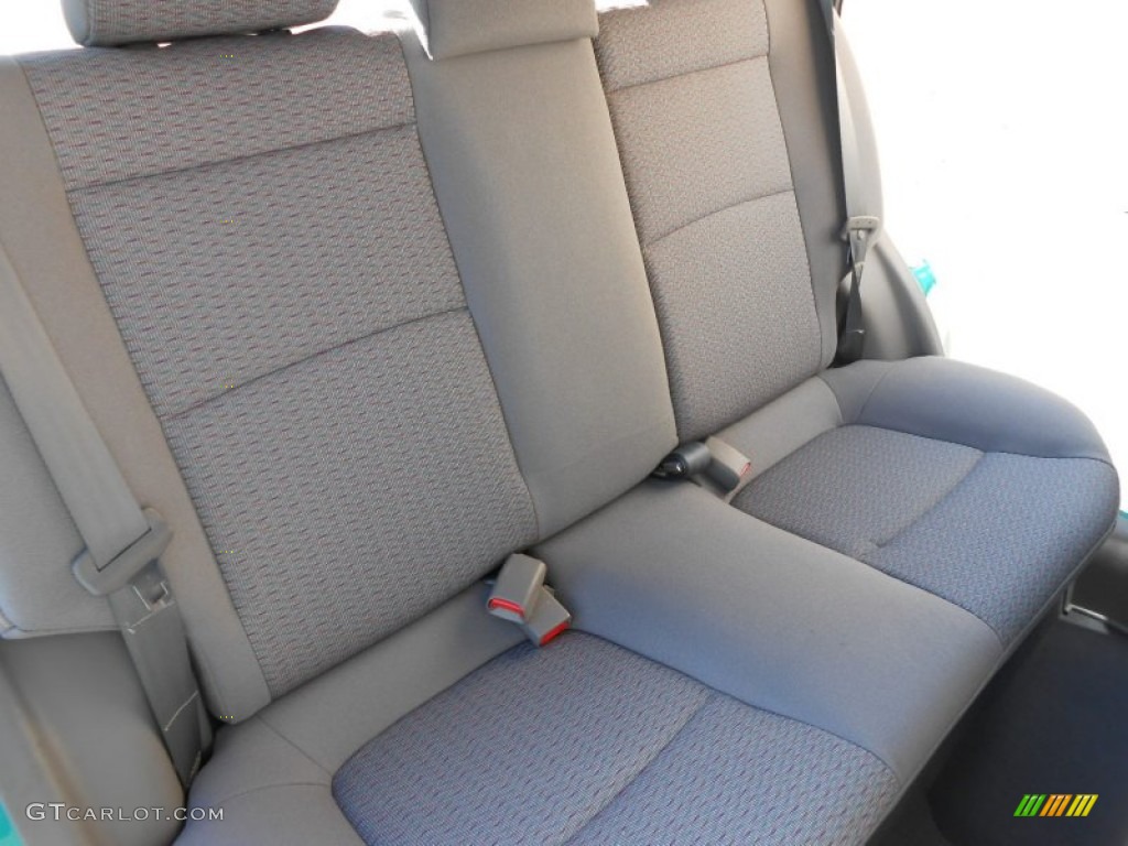 2002 Rio Cinco Hatchback - Emerald Green / Beige photo #27