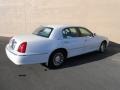 2001 Vibrant White Lincoln Town Car Signature  photo #7