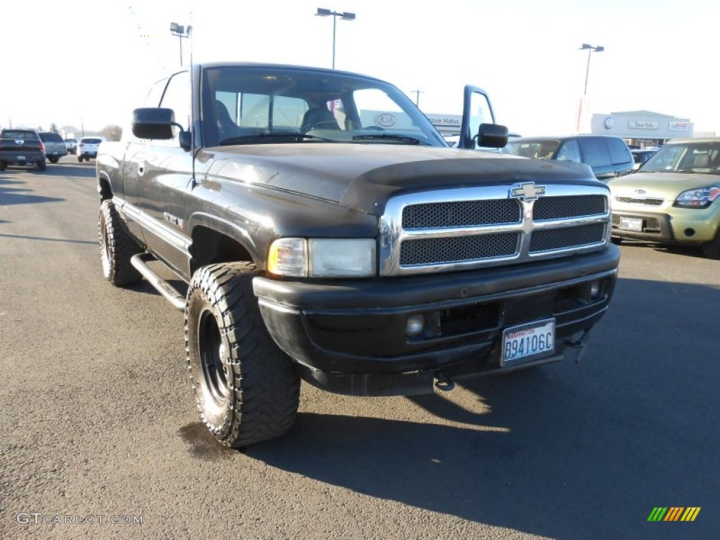 Black Dodge Ram 1500