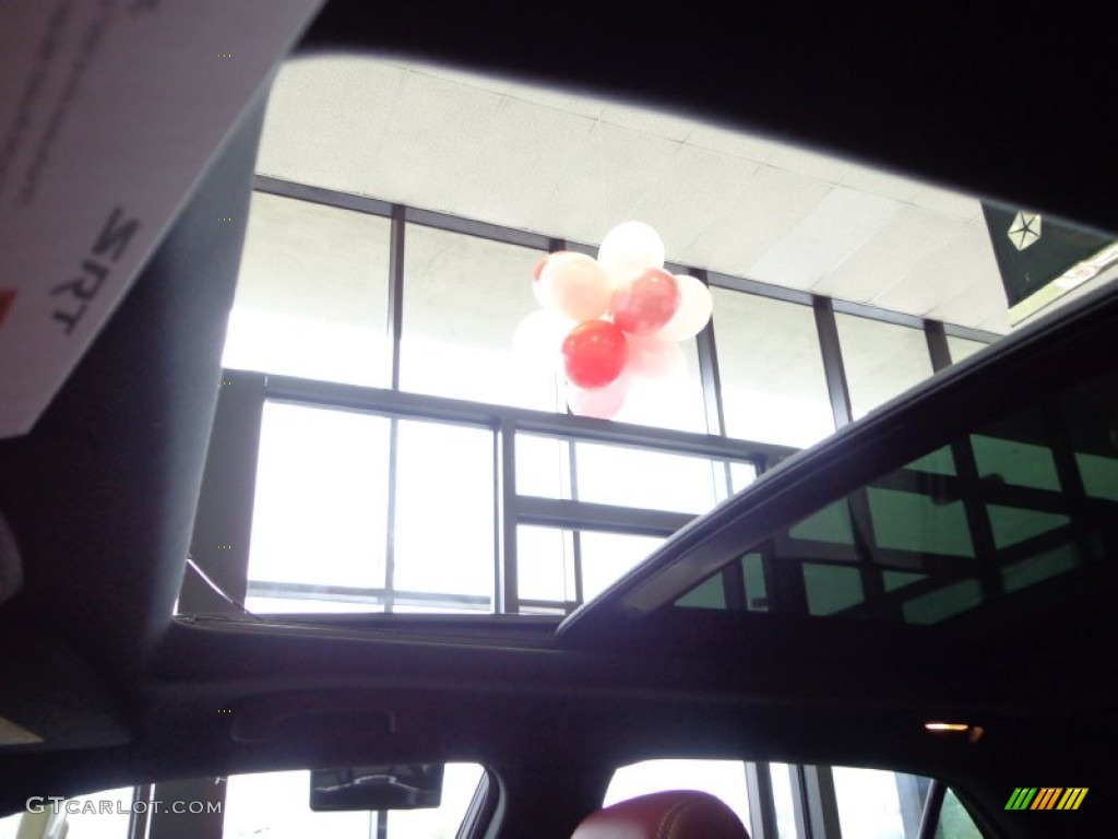 2012 Chrysler 300 SRT8 Sunroof Photos