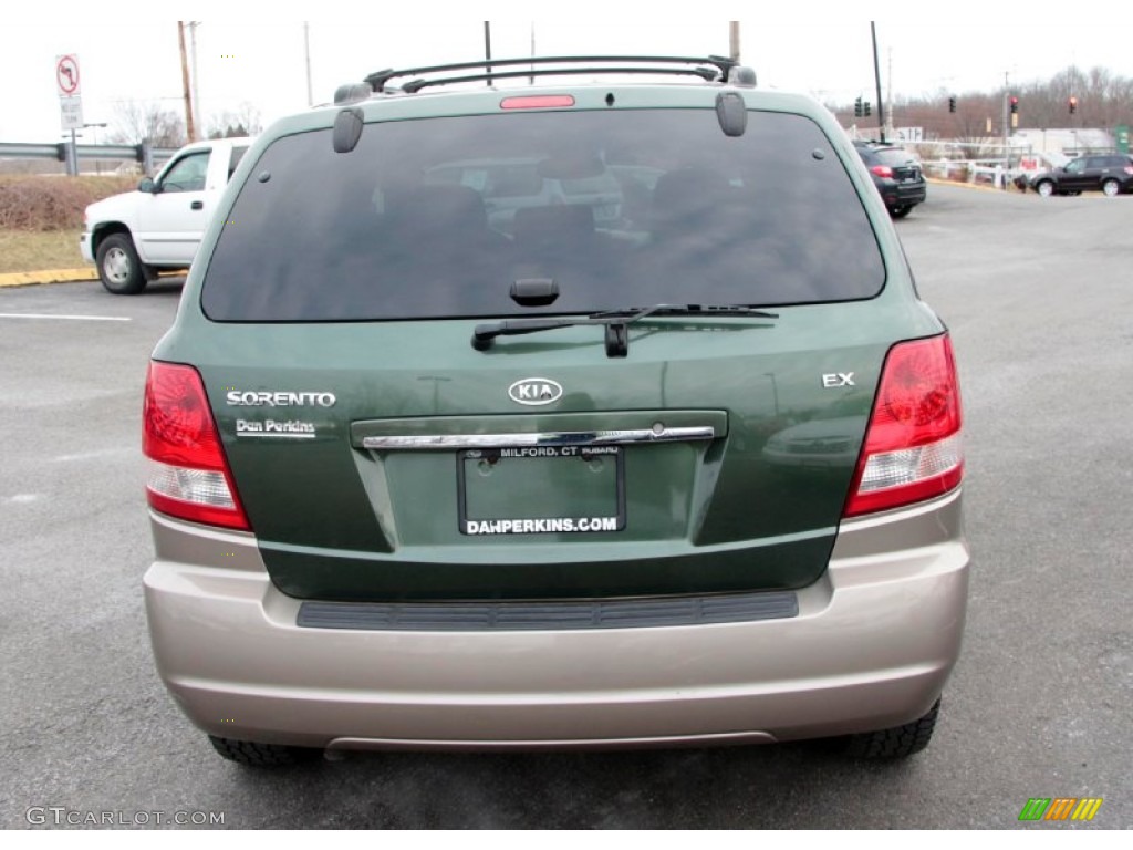 2005 Sorento EX 4WD - Ivy Green Metallic / Beige photo #7
