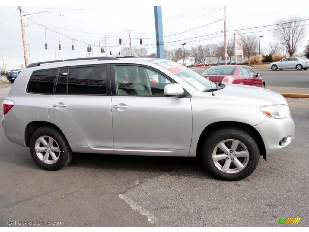 2010 Highlander V6 4WD - Classic Silver Metallic / Ash photo #5