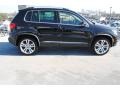 Deep Black Metallic - Tiguan SEL Photo No. 8