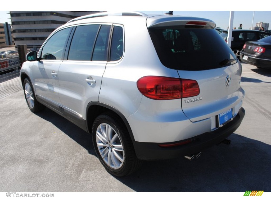 2013 Tiguan SE - Reflex Silver Metallic / Black photo #5