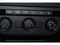 Reflex Silver Metallic - Tiguan SE Photo No. 17