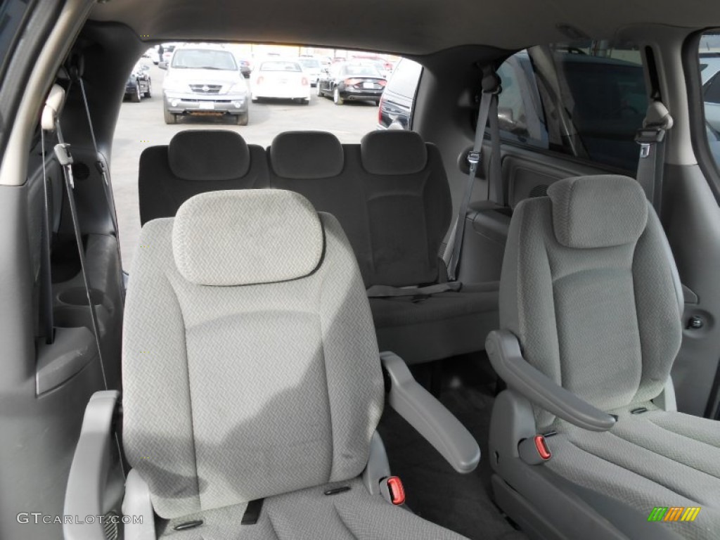 2007 Chrysler Town & Country LX Rear Seat Photo #77071674