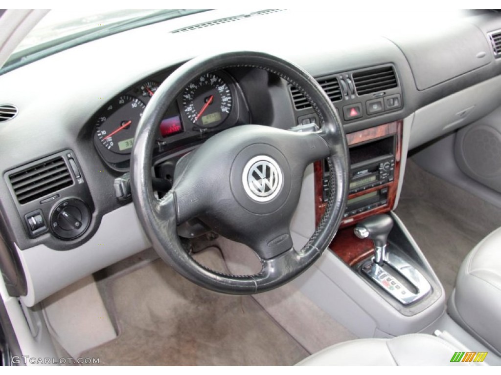 2000 Volkswagen Jetta GLX VR6 Sedan Gray Dashboard Photo #77072451
