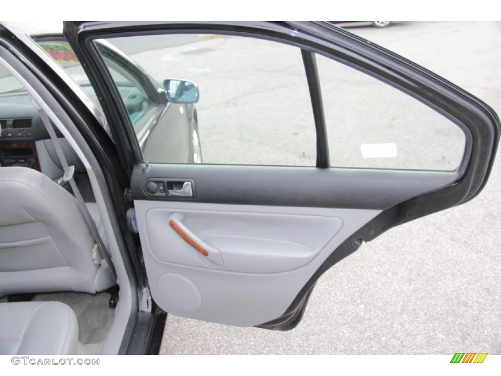 2000 Volkswagen Jetta GLX VR6 Sedan Gray Door Panel Photo #77072623