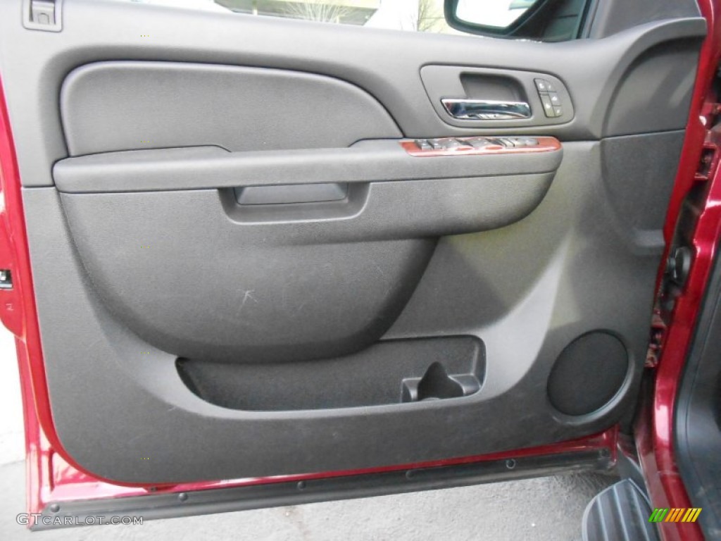 2010 Chevrolet Suburban LT 4x4 Ebony Door Panel Photo #77072703