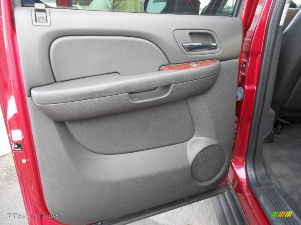 2010 Chevrolet Suburban LT 4x4 Ebony Door Panel Photo #77072748