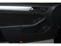 Black Uni - Jetta SE Sedan Photo No. 10