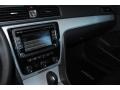 Candy White - Passat 2.5L SE Photo No. 14