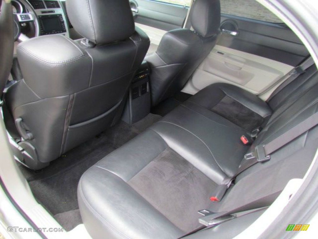 2006 Dodge Charger R/T Rear Seat Photo #77077730