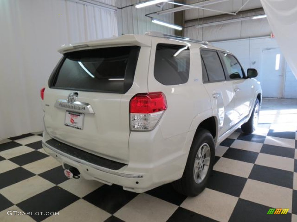 2013 4Runner SR5 4x4 - Blizzard White Pearl / Beige photo #20