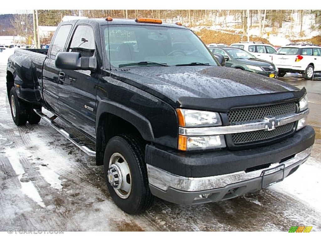 Black 2004 Chevrolet Silverado 3500HD LT Extended Cab 4x4 Dually Exterior Photo #77078318