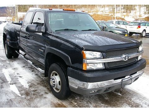 2004 Chevrolet Silverado 3500HD LT Extended Cab 4x4 Dually Data, Info and Specs