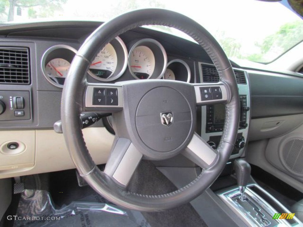 2006 Dodge Charger R/T Dark Slate Gray/Light Graystone Steering Wheel Photo #77078429