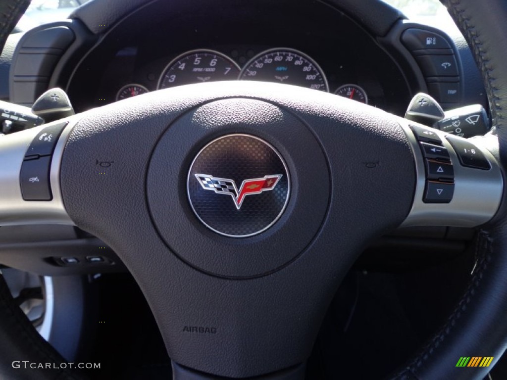 2011 Chevrolet Corvette Grand Sport Convertible Controls Photo #77078996