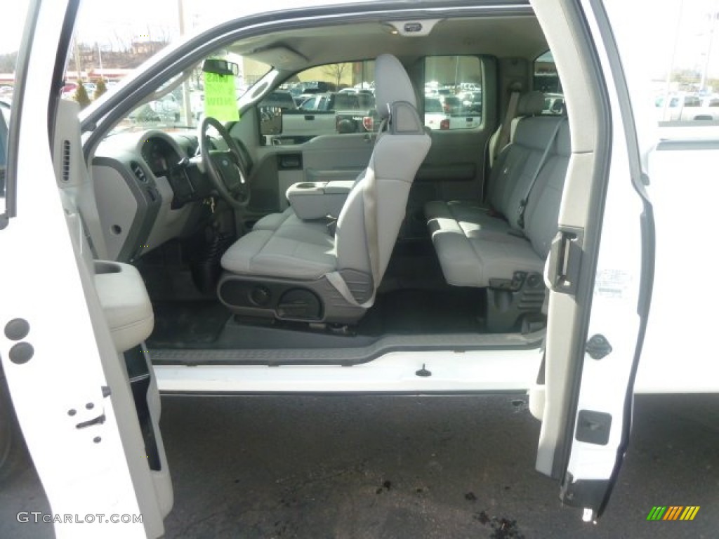 2004 Ford F150 STX SuperCab 4x4 Interior Color Photos