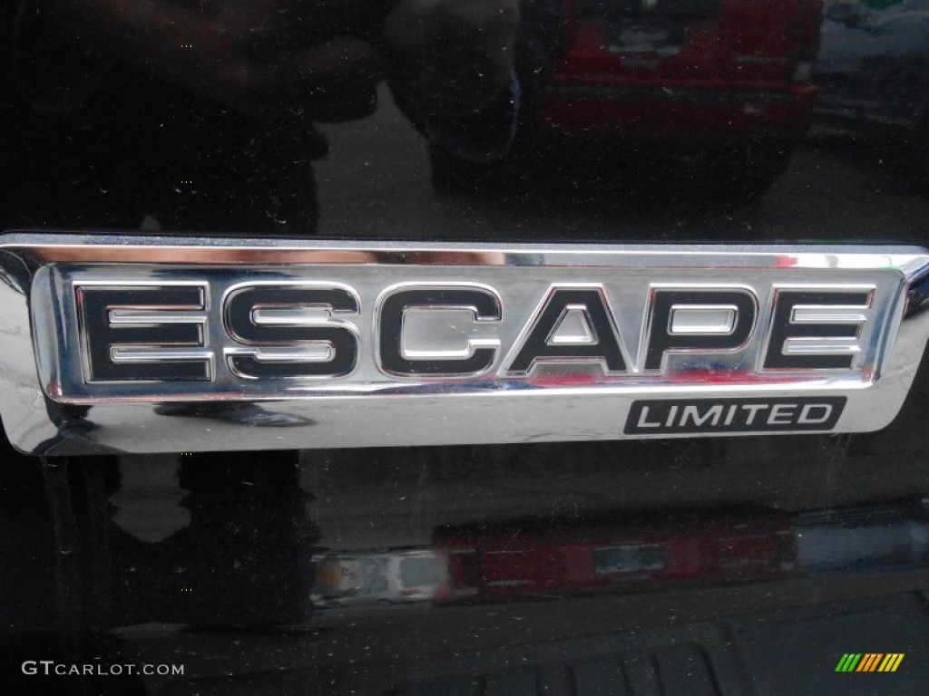 2010 Escape Limited 4WD - Black / Charcoal Black photo #31