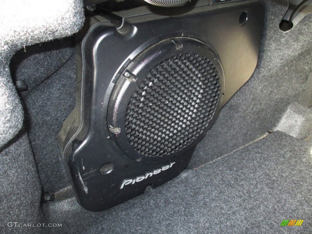 2010 Chevrolet Cobalt SS Coupe Audio System Photo #77085746