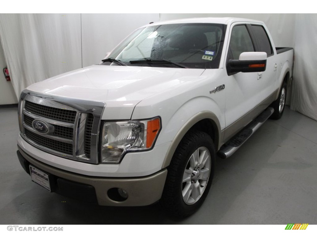 2010 F150 Lariat SuperCrew - Oxford White / Tan photo #5