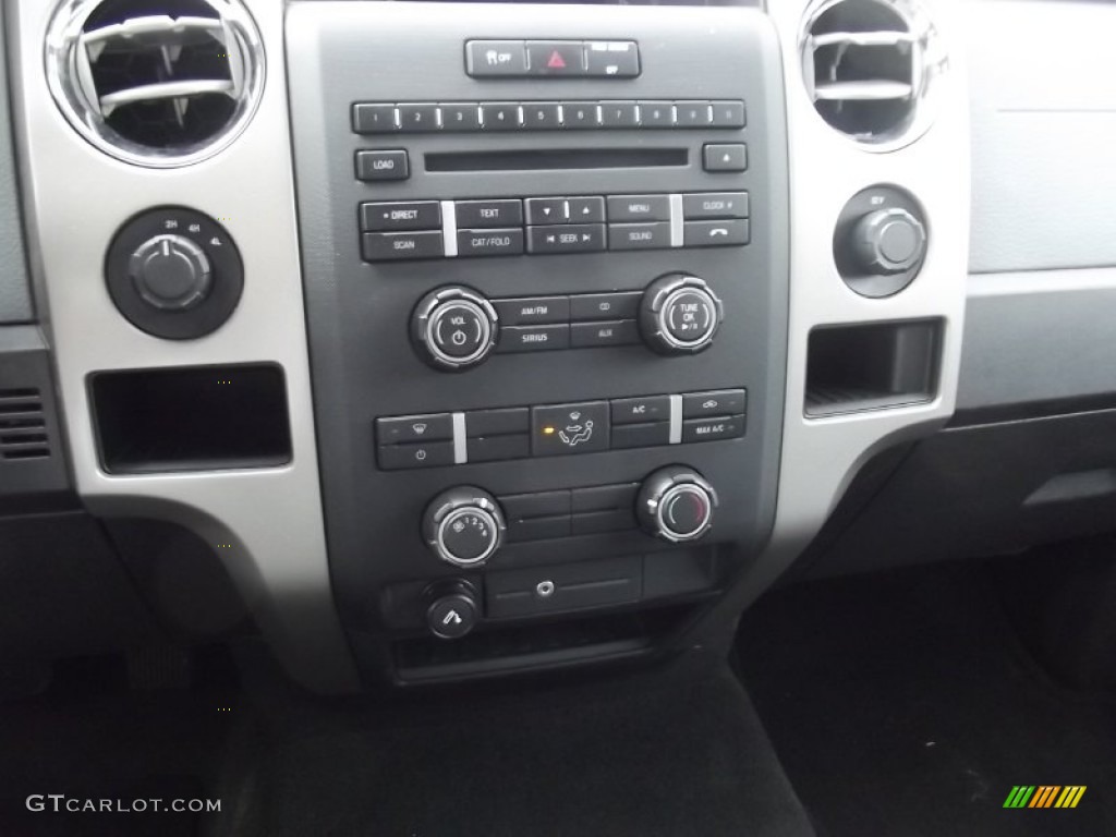 2012 Ford F150 XLT SuperCrew 4x4 Controls Photo #77089760