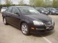Black Uni - Jetta SE Sedan Photo No. 1