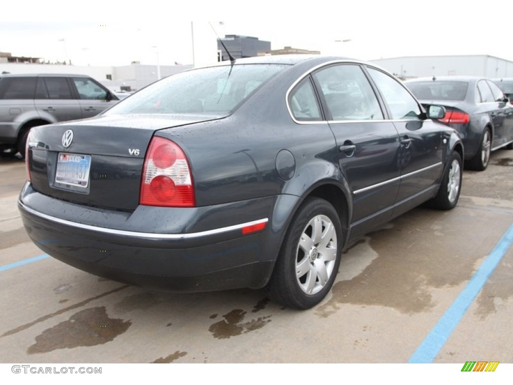 2003 Passat GLX Sedan - Blue Anthracite Pearl / Black photo #6