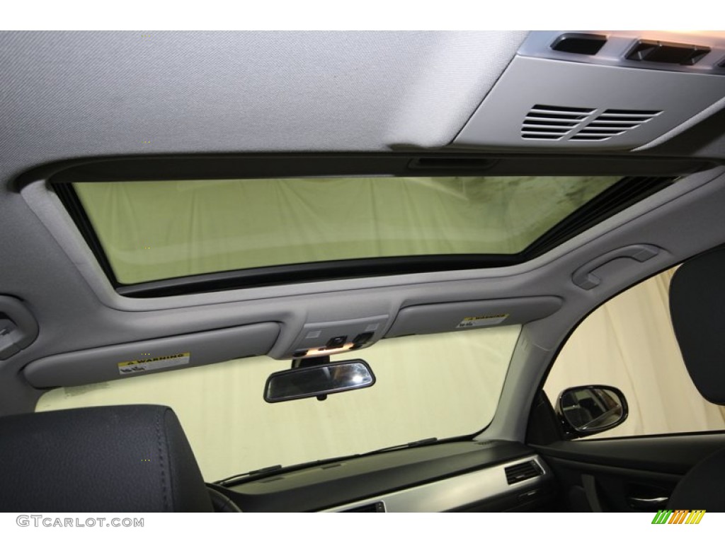 2010 3 Series 328i Coupe - Jet Black / Black photo #26