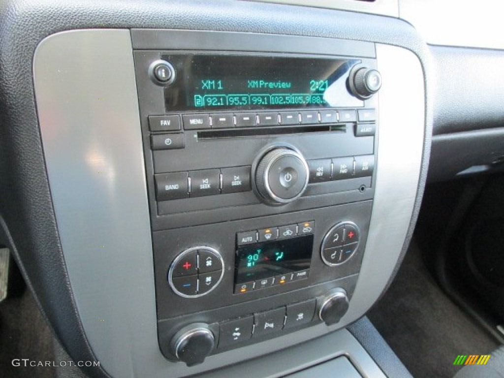 2010 GMC Sierra 1500 SLE Extended Cab 4x4 Controls Photos