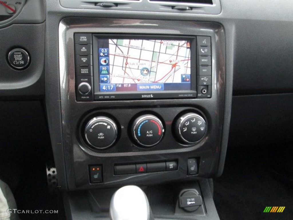 2009 Dodge Challenger SRT8 Controls Photo #77093219